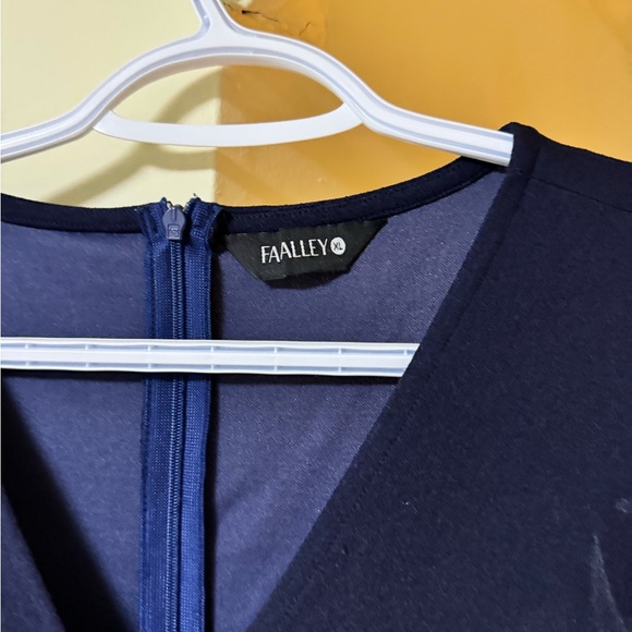 Formal skort dress - Picture 2 of 4